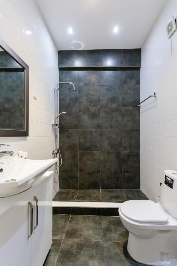 Harmony Apartment II Tbilisi Buitenkant foto