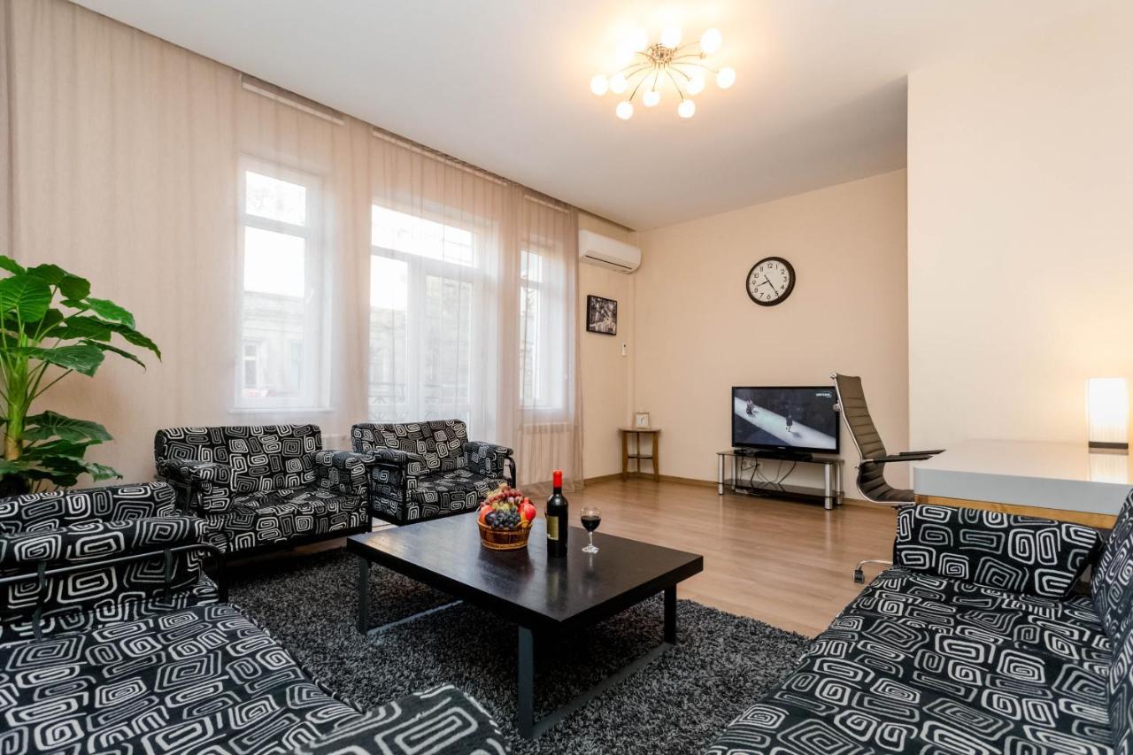 Harmony Apartment II Tbilisi Buitenkant foto