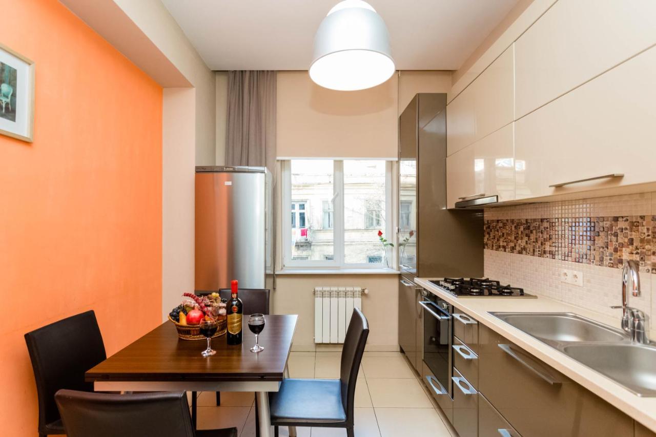 Harmony Apartment II Tbilisi Buitenkant foto